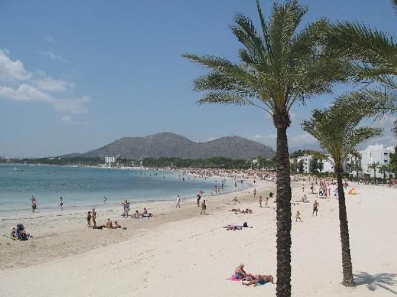 Apartamentos Ferrer Lime Playa De Alcudia Port de Alcudia  Exterior photo